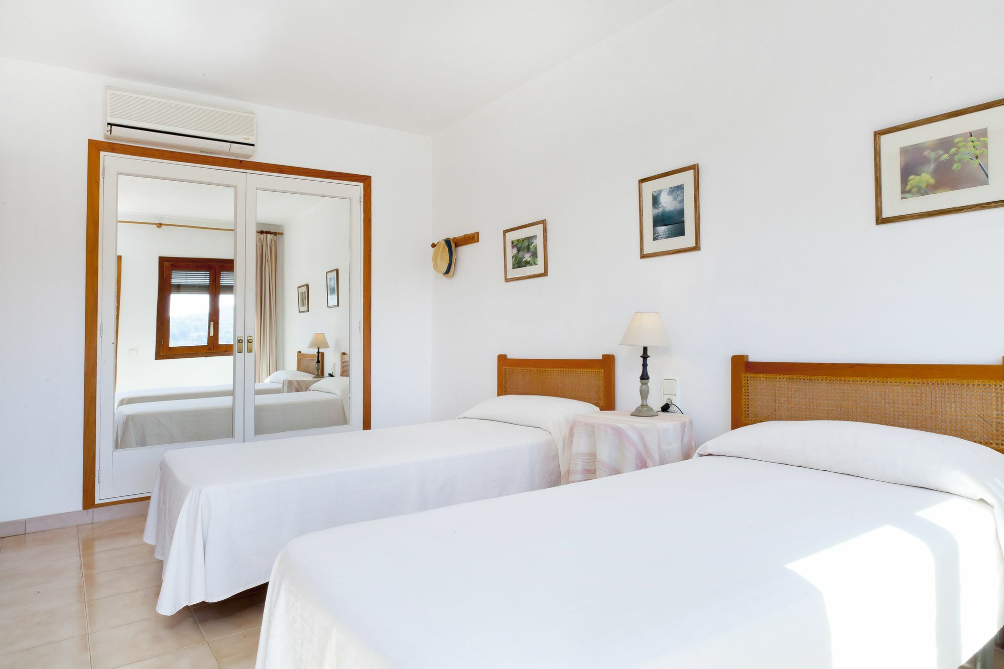 Sa Rota Villa ซานตาเอวเลเรียเดสริว ภายนอก รูปภาพ