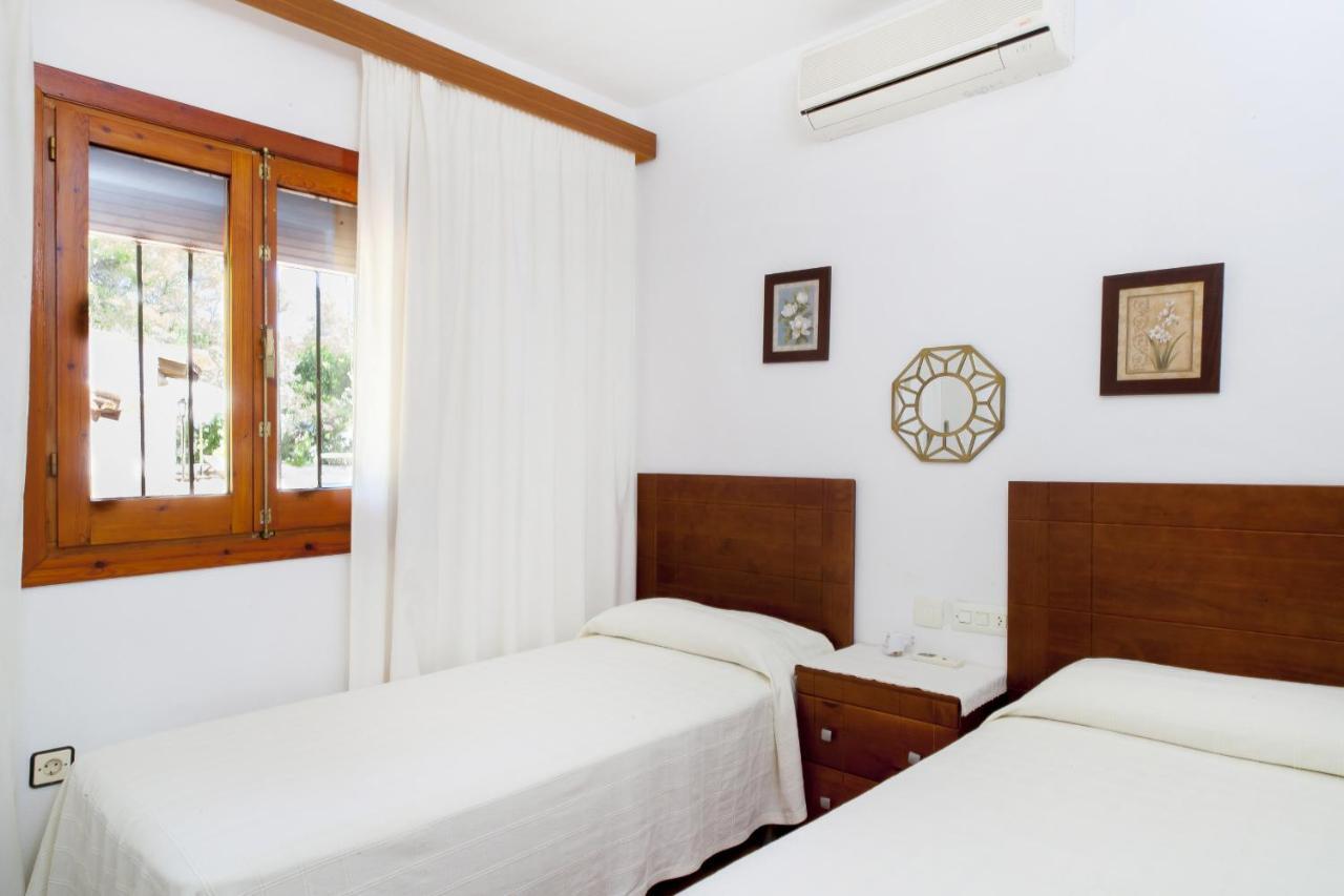 Sa Rota Villa ซานตาเอวเลเรียเดสริว ภายนอก รูปภาพ